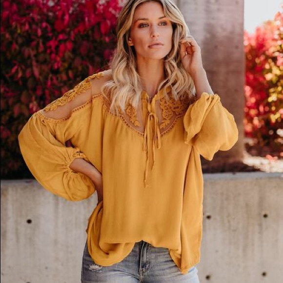 Yellow blouse - Picture 3 of 5